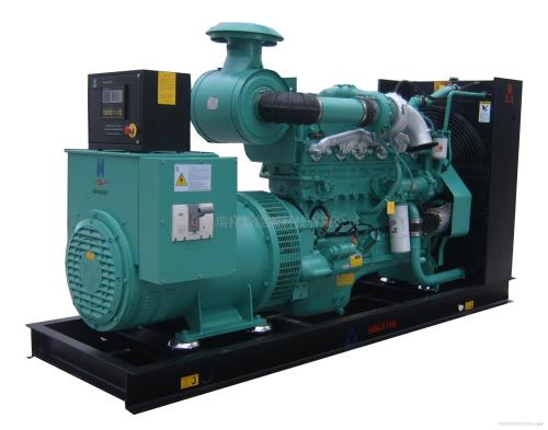 山東省翟先生從華全動(dòng)力采購(gòu)的200kw立柜四保護(hù)柴油發(fā)電機(jī)組于2月26日順利發(fā)往目的地