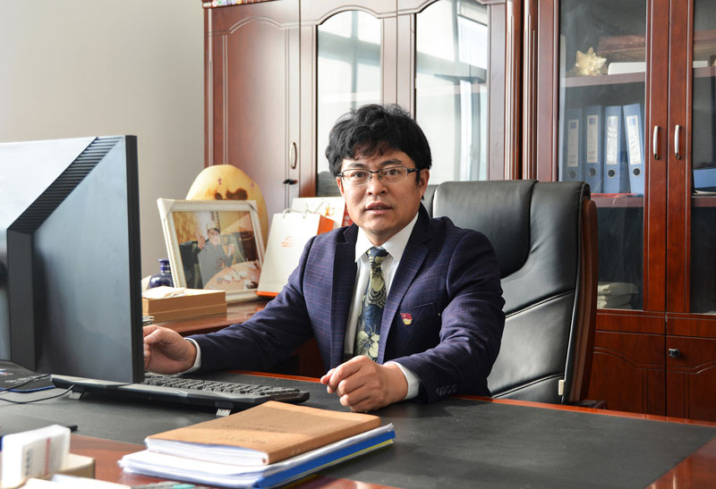 濰坊華全電力有限公司黨支部書記、董事長趙立增